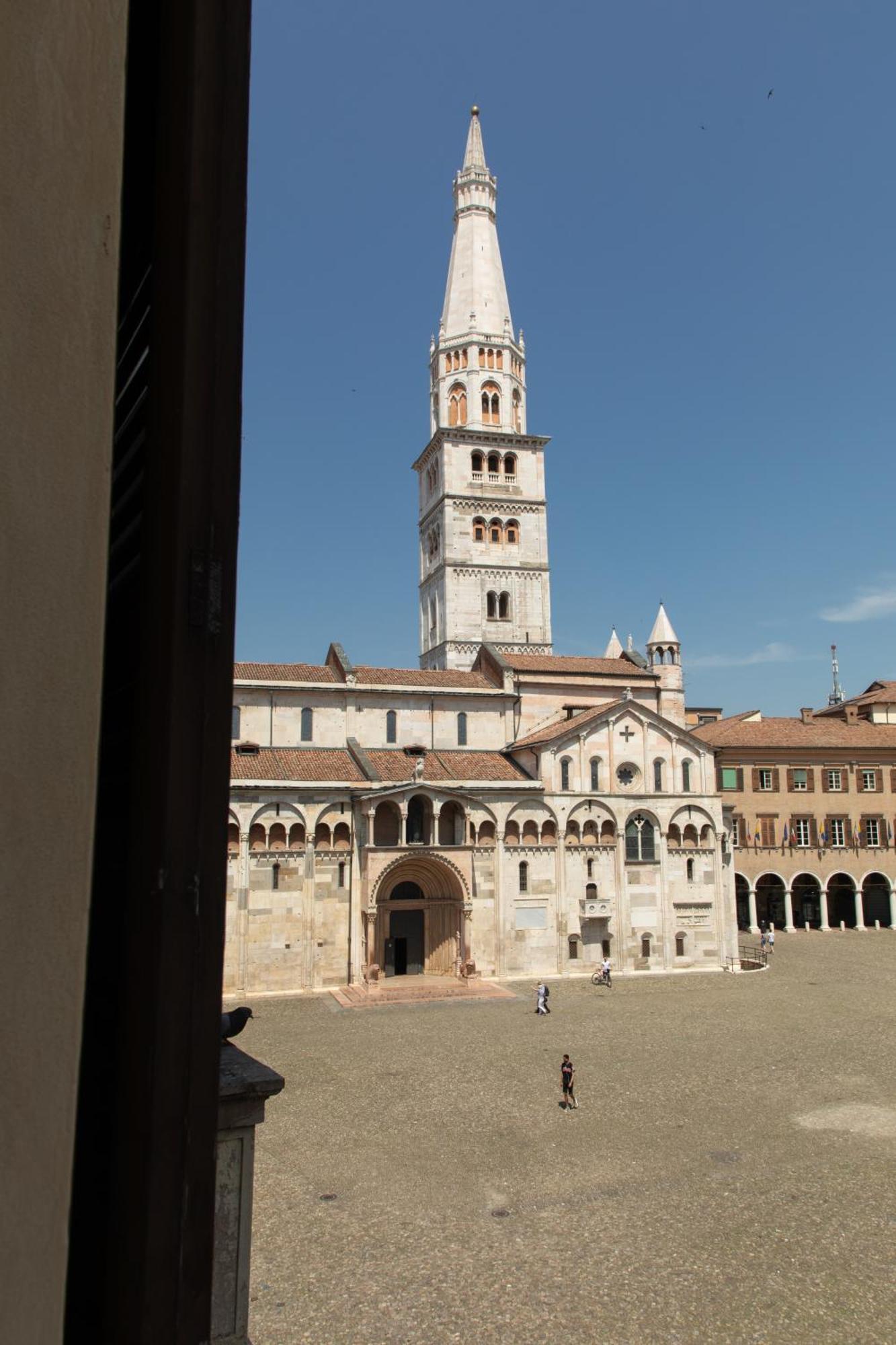 Bed and Breakfast Domus Tua Modena Exteriér fotografie